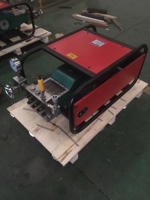 Hydraulikpumpe-Prüfmaschine 7.5kw 700bar für das Öl-Rohr druckprüfend